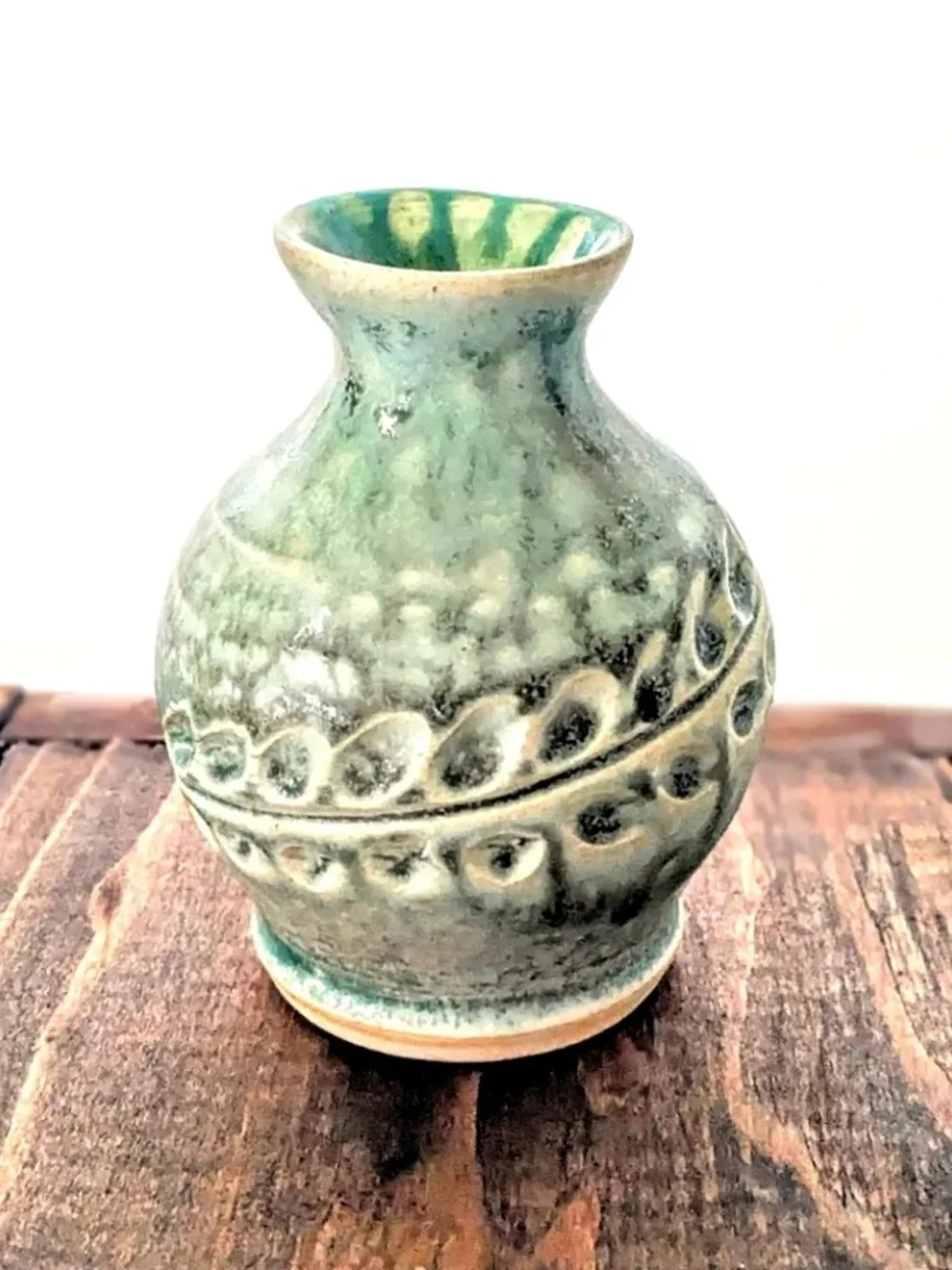 Handcrafted Ceramic Vase in Seafoam Green - Unbranded